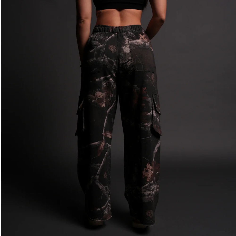 DARC SPORT WOLVES DURST CARGO SWEATS IN DARC BROWN WOODLAND CAMO - Picture 5 of 10